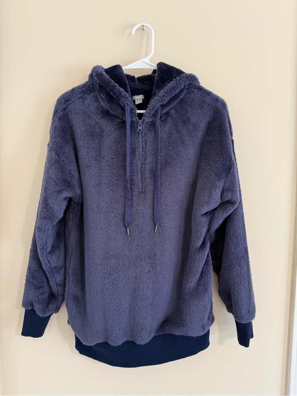 AERIE Super Soft Faux Fur 1/4 Zip Hoodie Deep Purple Sweatshirt Women’s Small